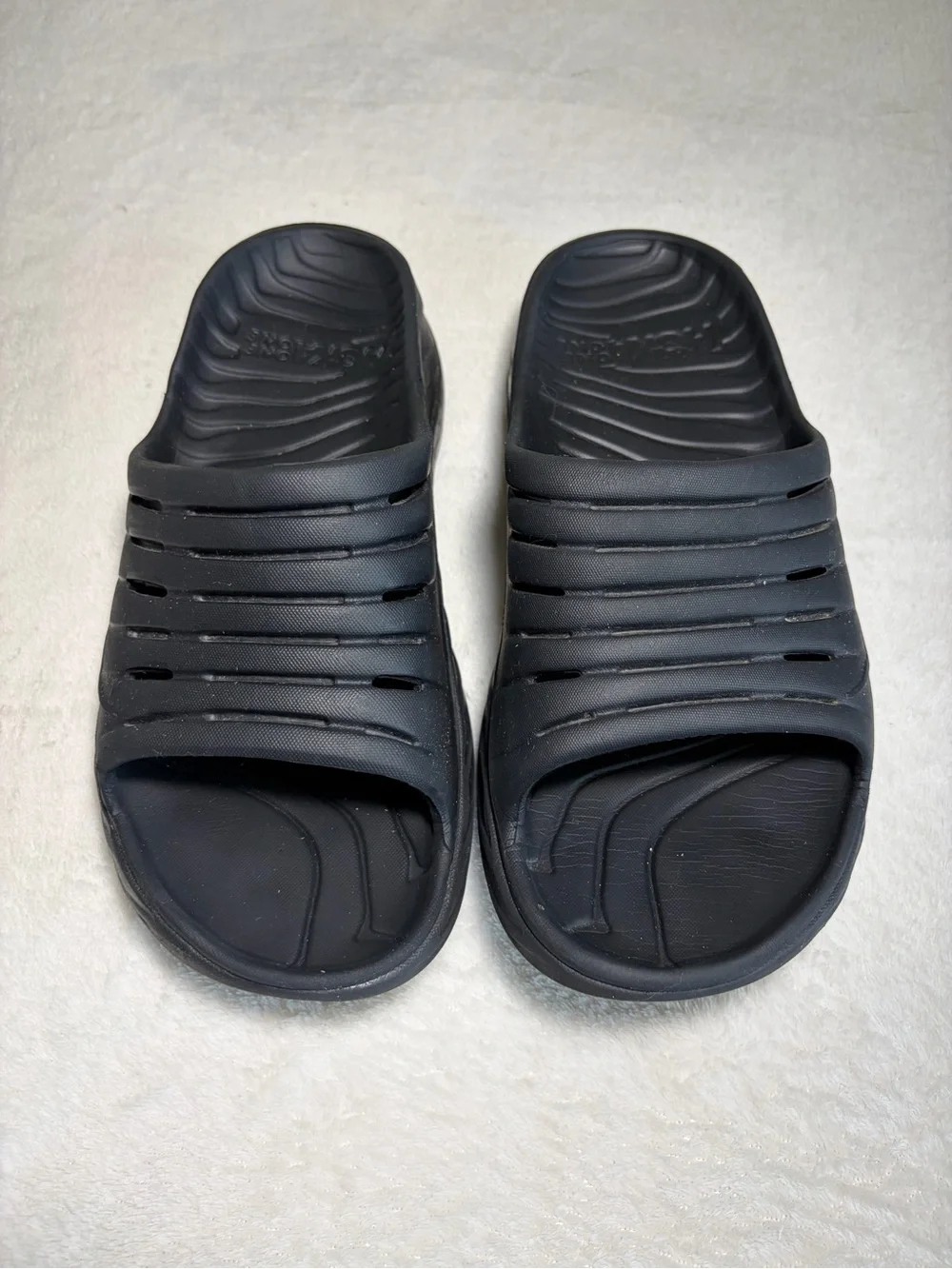 Hoka One One Men’s Black Slide Sandals with Ventilated Strap